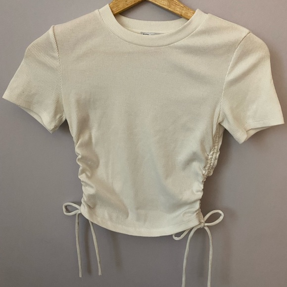 Zara cropped tee - Picture 1 of 3